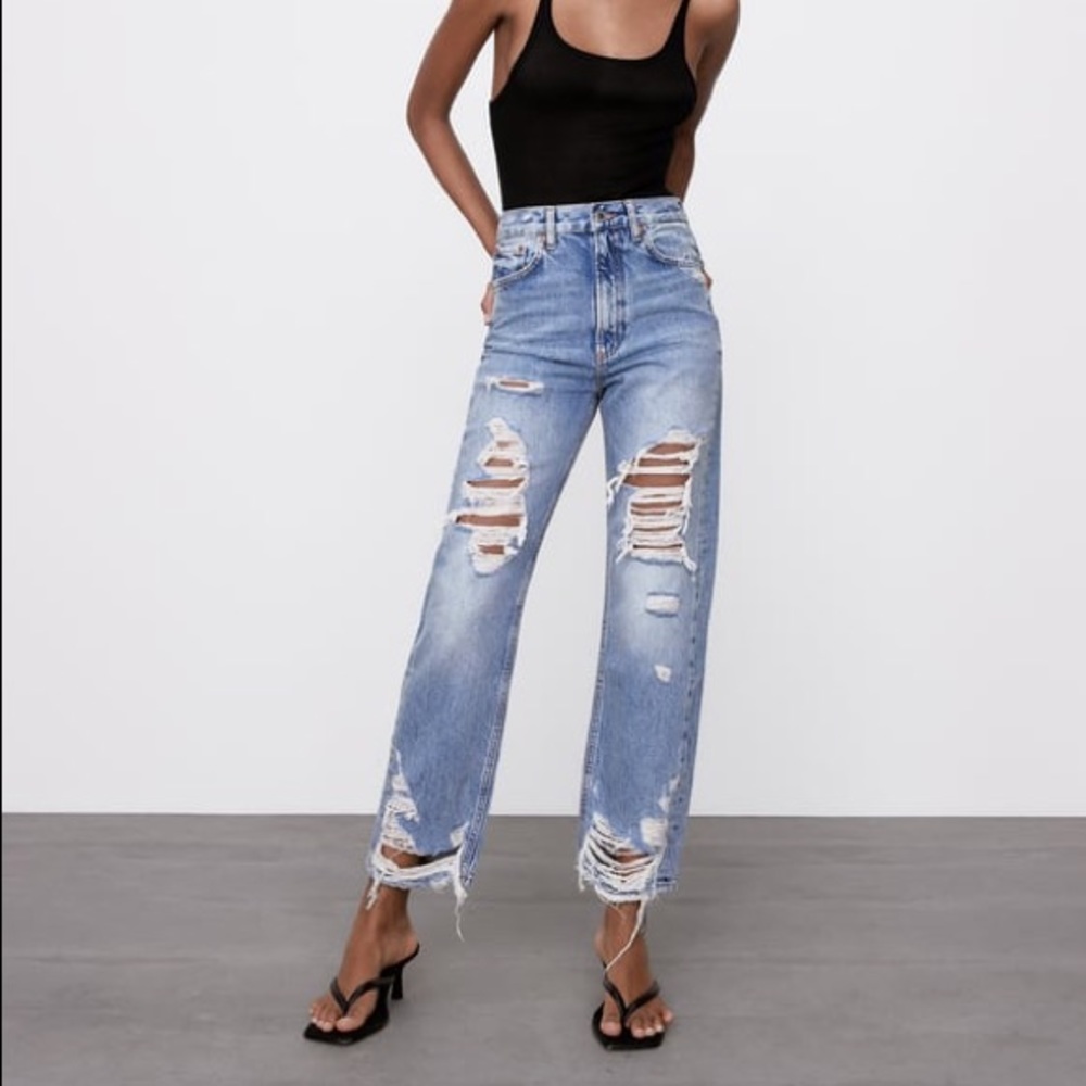 Zara - The Pepper Ripped Mom Jean